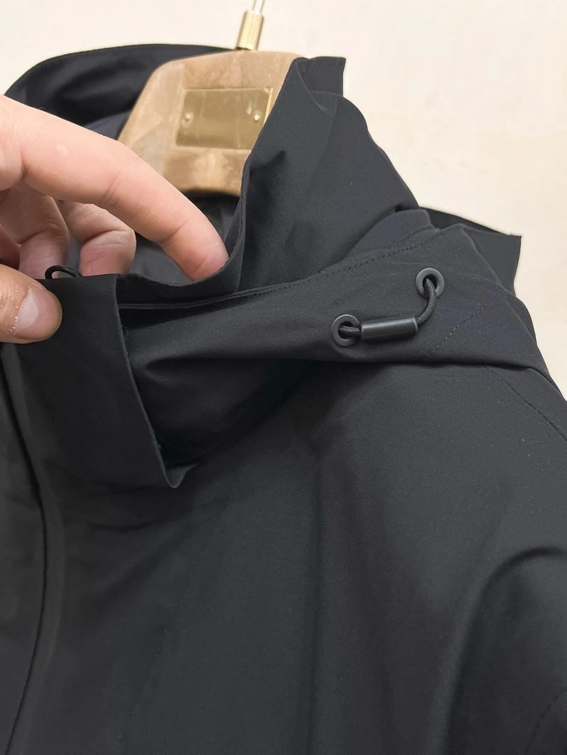 Upgraded Descente Outwear 161890