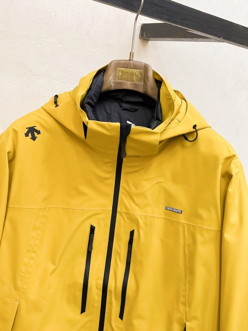 FreshLook Descente Outwear 161889