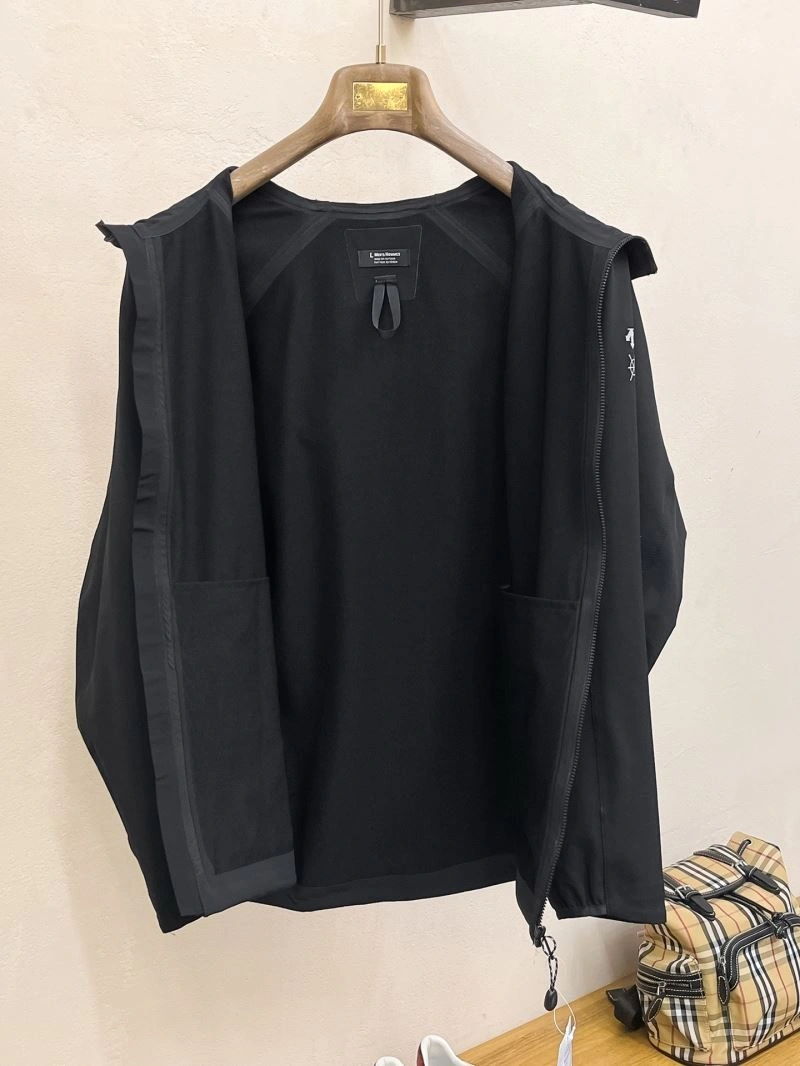 Descente Outwear HighQuality 161892