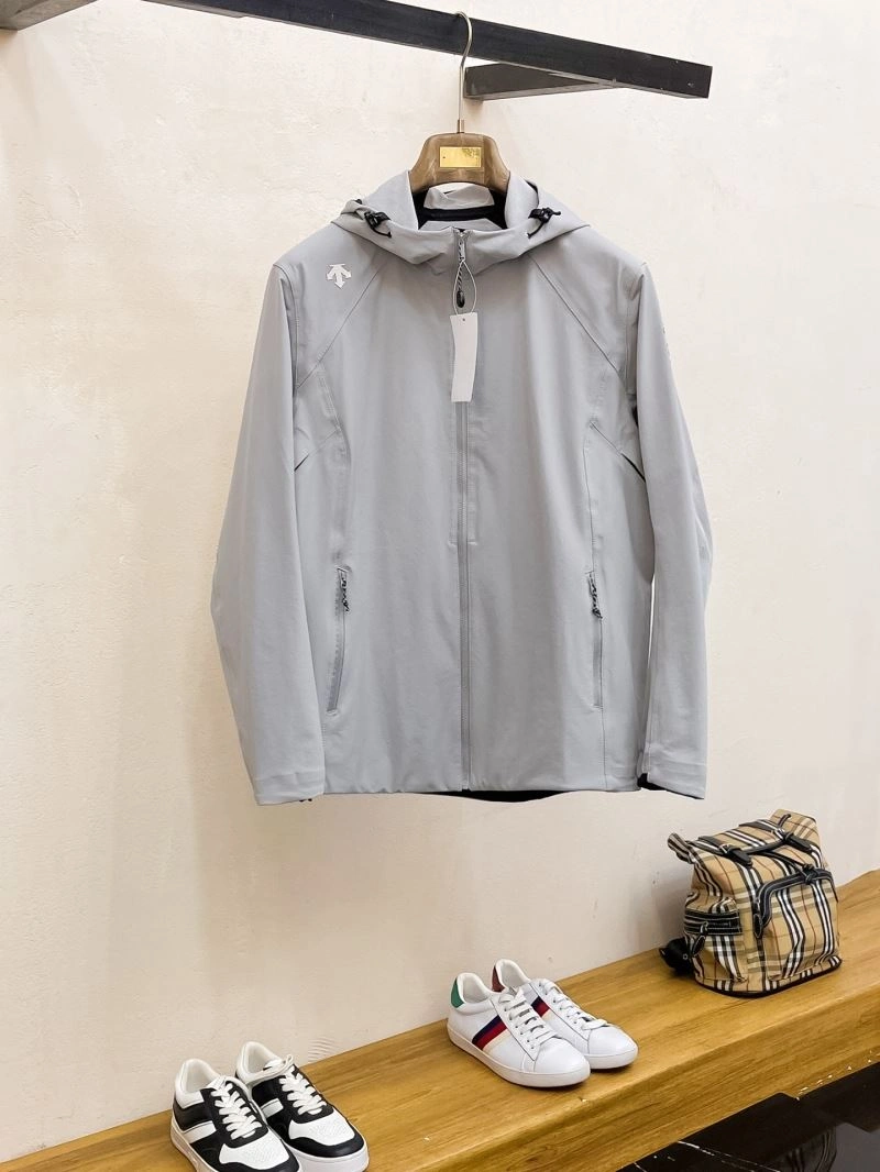 Effortless Descente Outwear 161916