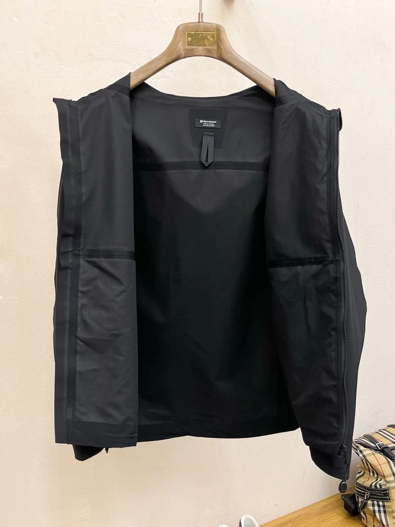 Descente Outwear WrinkleFree 161920