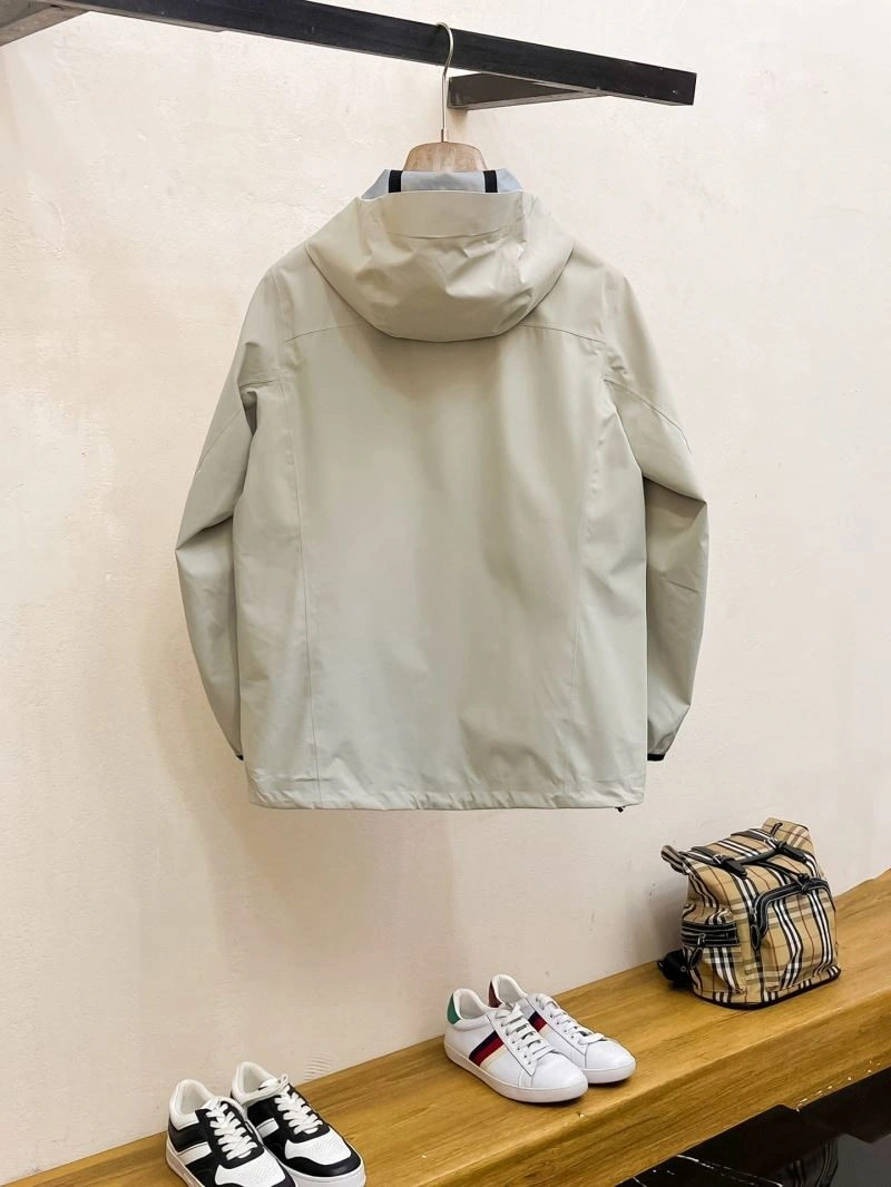 Durable Descente Outwear 161880