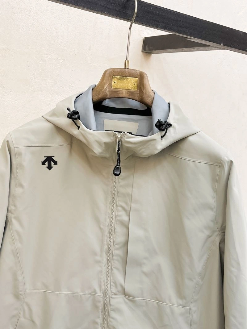 Durable Descente Outwear 161880