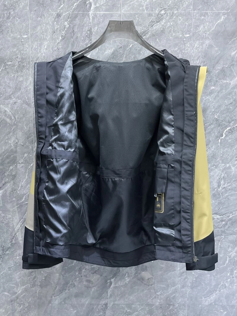 Descente Outwear Trendsetting 161910