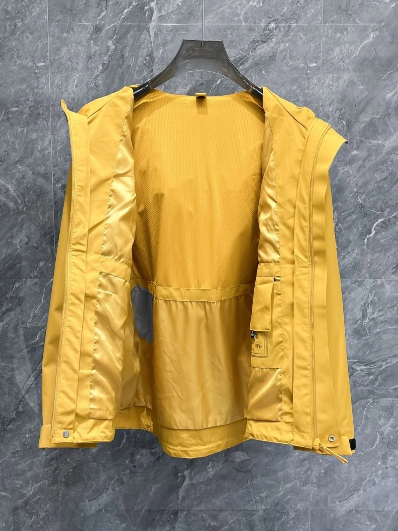 HighQuality Descente Outwear 161874