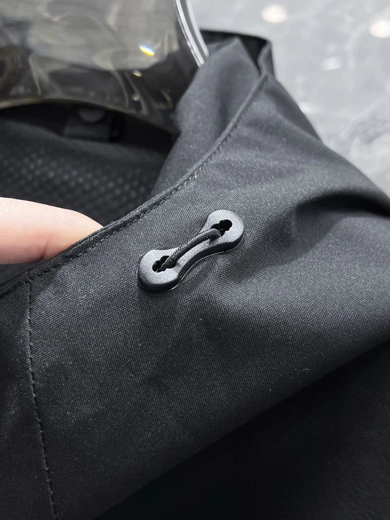 FashionForward Descente Outwear 161875