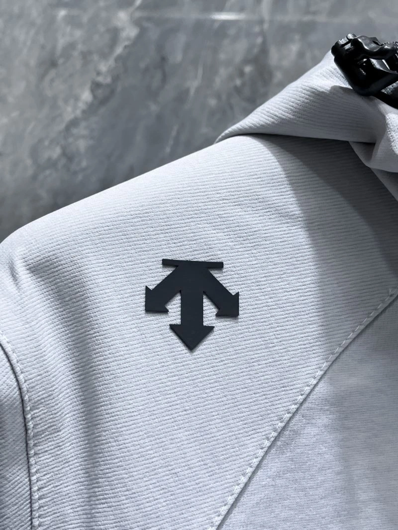 Descente Outwear Attractive 161867