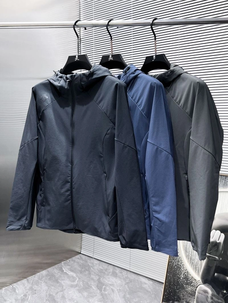 Descente Outwear Affordable 160896