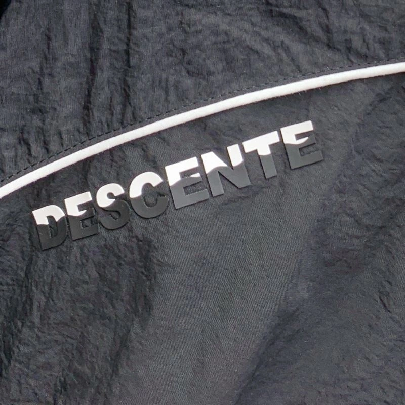 ModernLook Descente Outwear 160879