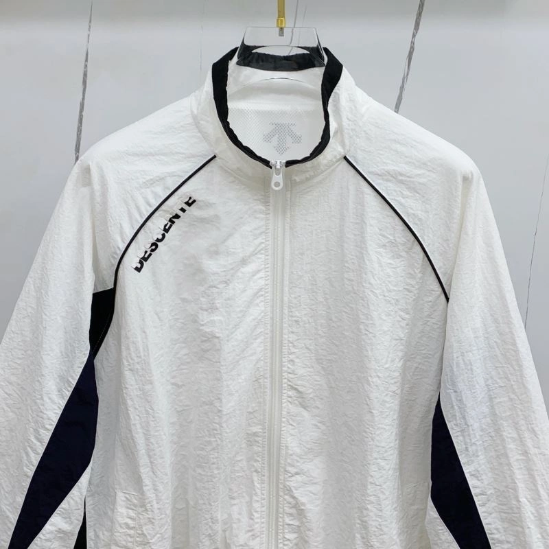 Sustainable Descente Outwear 160842