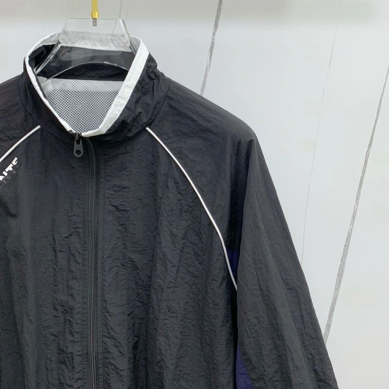 Classic Descente Outwear 160876