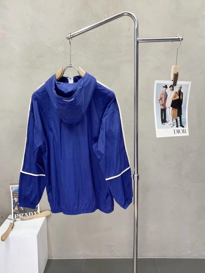 Affordable Descente Outwear 160877
