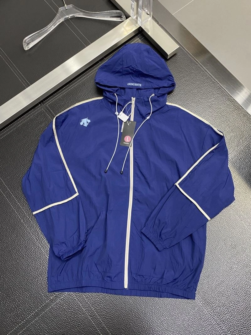 Affordable Descente Outwear 160877