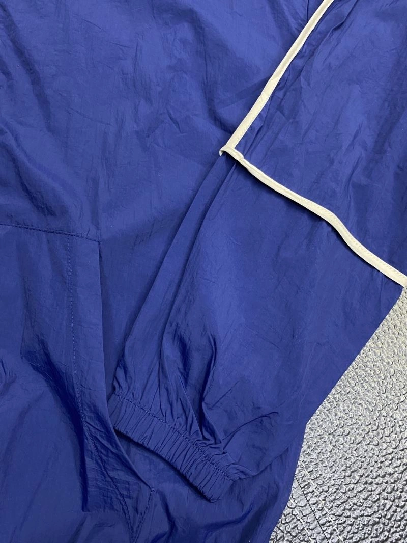 Affordable Descente Outwear 160877