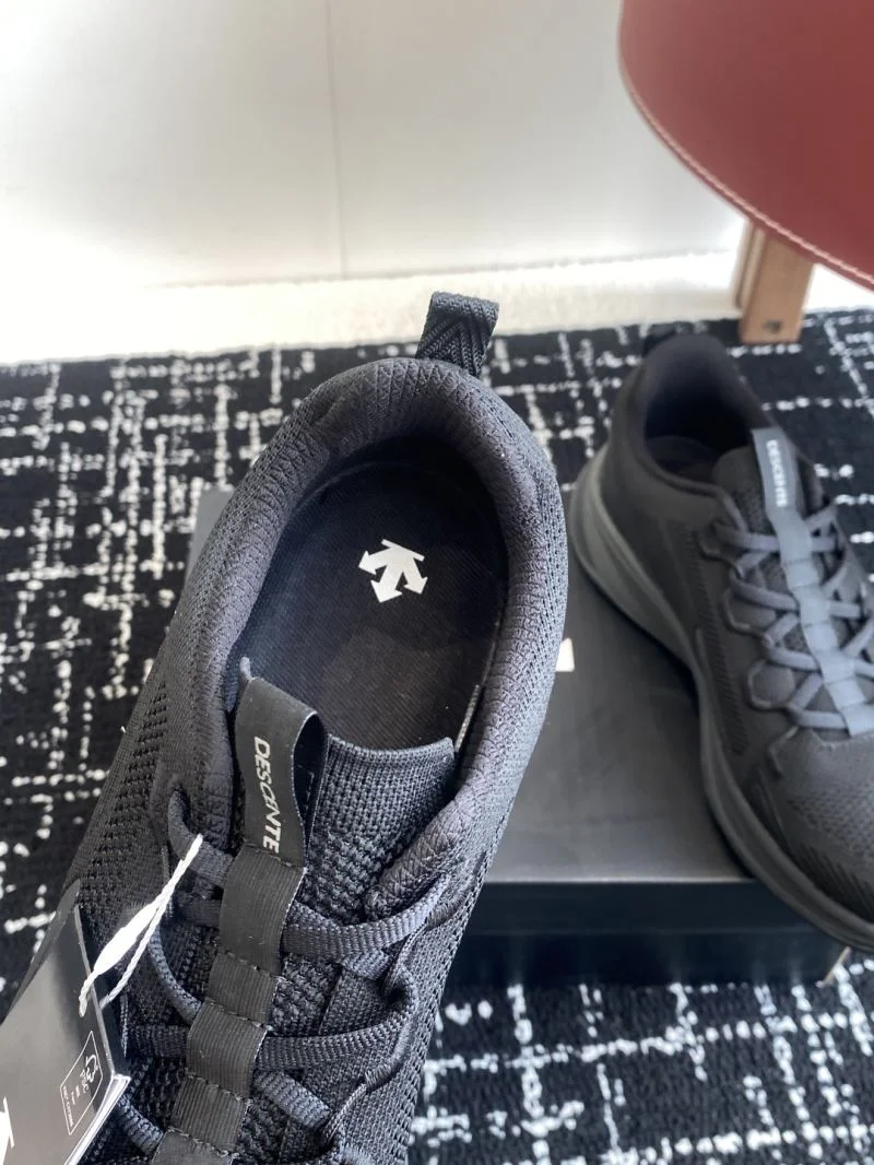 QuickDry Descente Shoes 12547