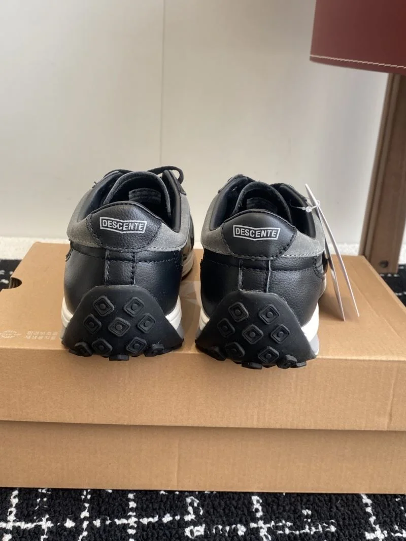 Descente Shoes ZipUp 6518