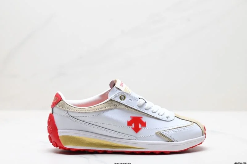 Descente Shoes Flexible 3569