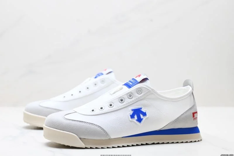 Descente Shoes Packable 3568