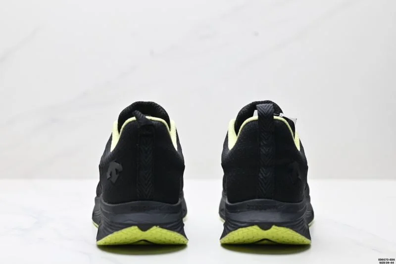 SmoothTexture Descente Shoes 3567