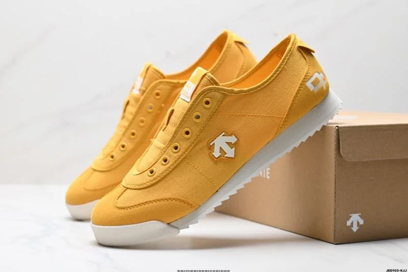 Neat Descente Shoes 3565