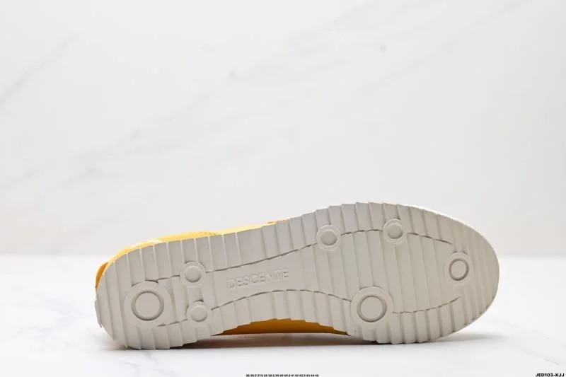 Neat Descente Shoes 3565