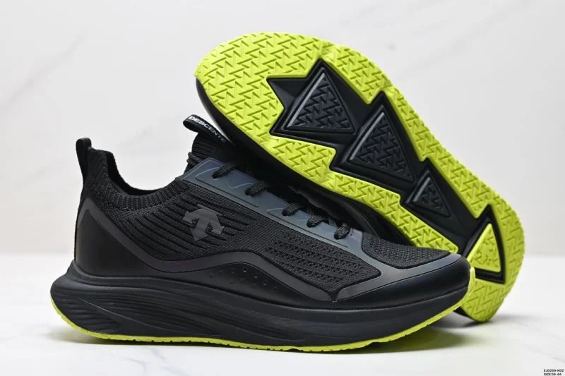 Descente Shoes Sporty 3564