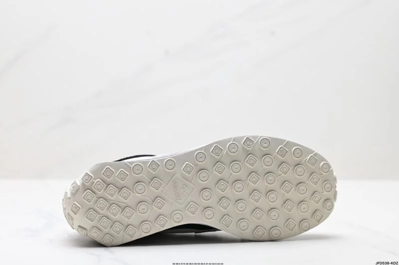 BestValue Descente Shoes 3563