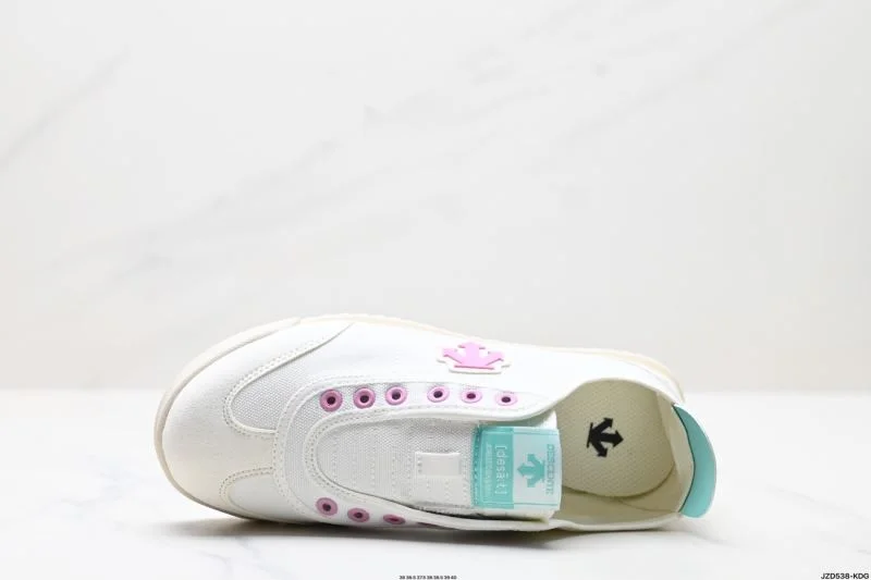 Neat Descente Shoes 3643