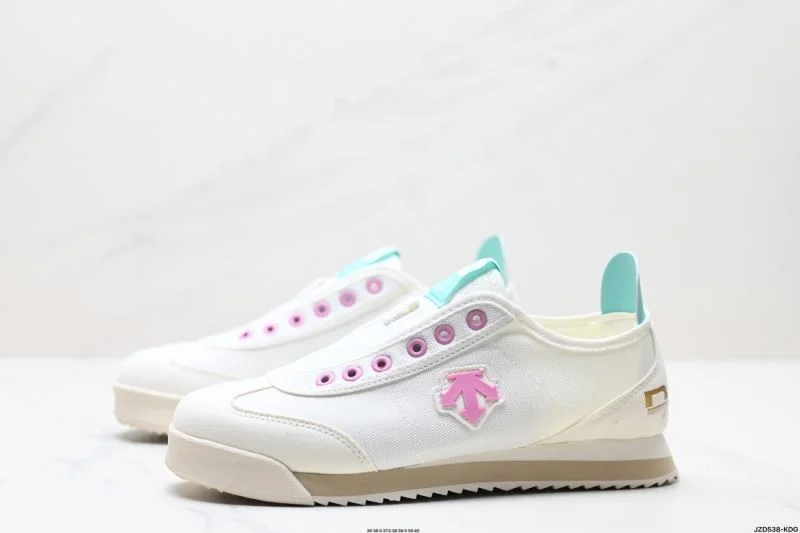 Neat Descente Shoes 3643