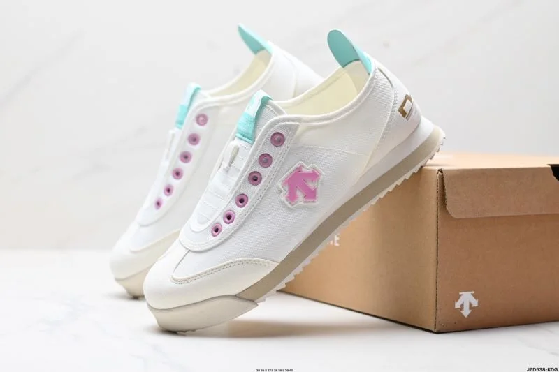 Neat Descente Shoes 3643