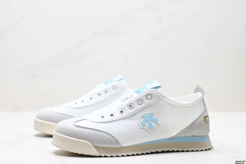 Trendy Descente Shoes 3557