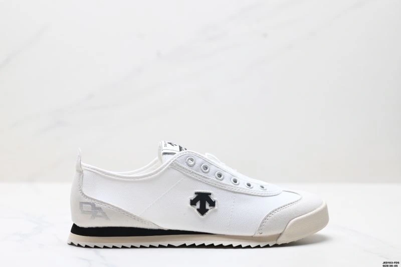 Descente Shoes Breathable 2497