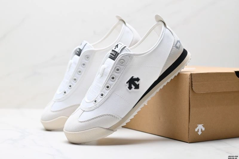 Descente Shoes Breathable 2497