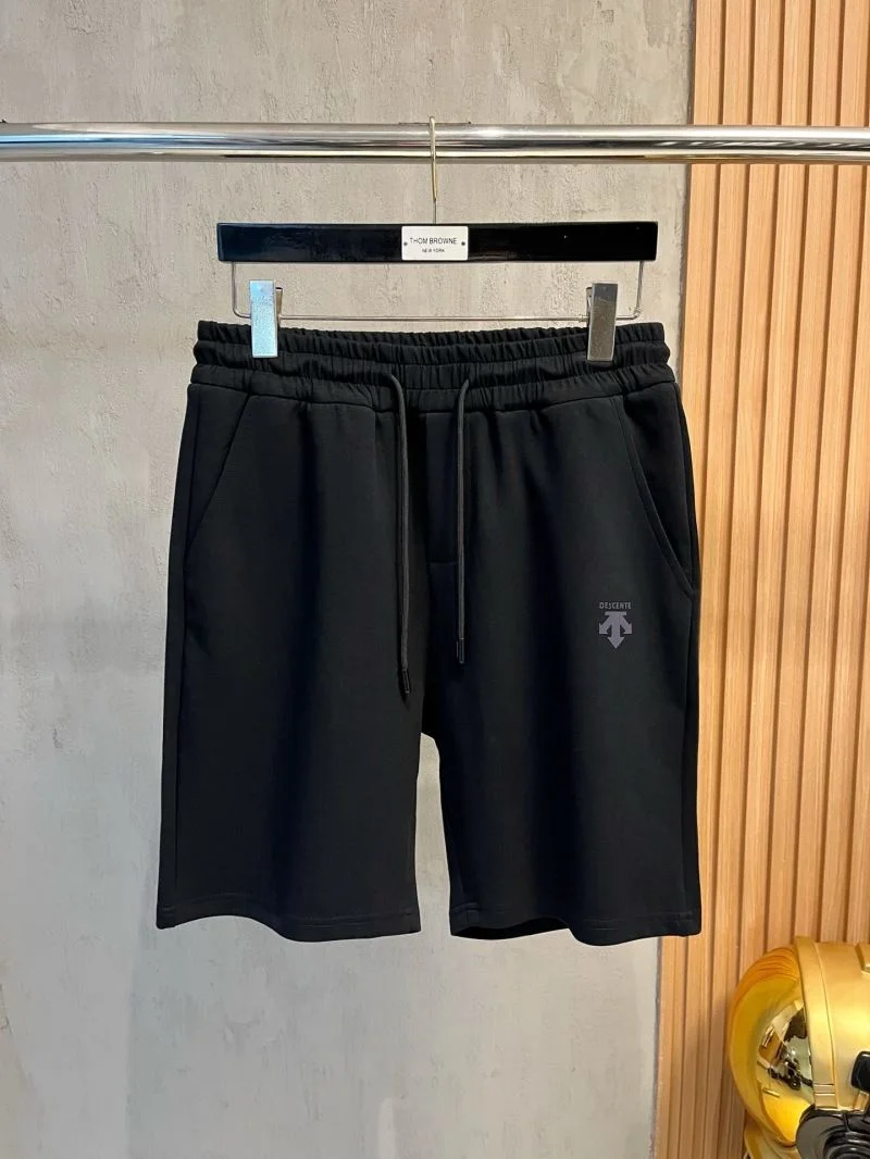 WellDesigned Descente Short Pants 162987