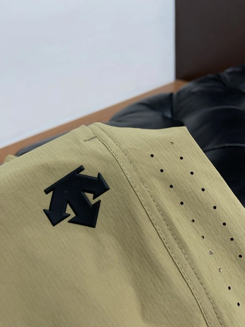 Youthful Descente Short Pants 159656