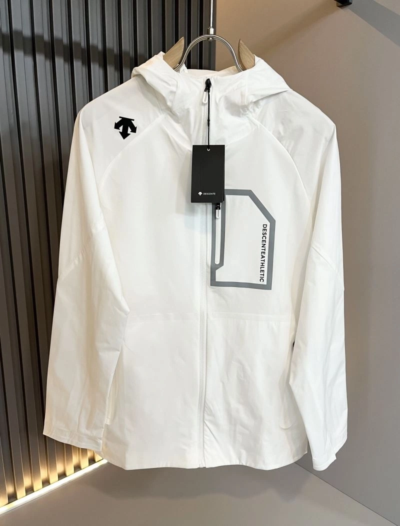 BestValue Descente Sunscreen Jacket 159653