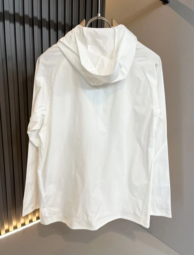 BestValue Descente Sunscreen Jacket 159653