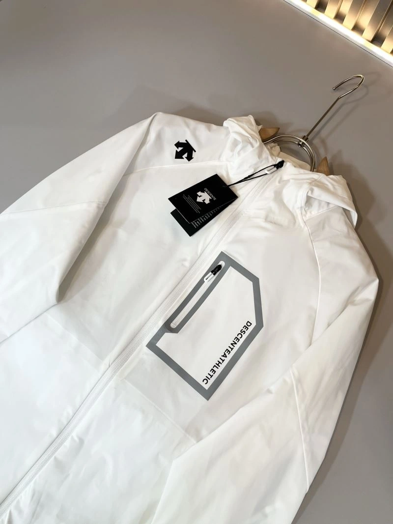 BestValue Descente Sunscreen Jacket 159653