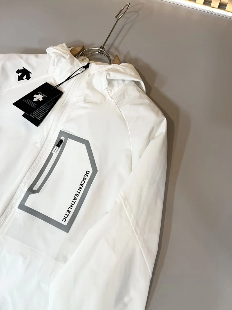 BestValue Descente Sunscreen Jacket 159653