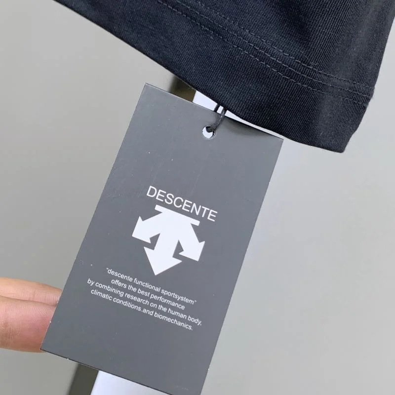 Lightweight Descente T-Shirts 162986