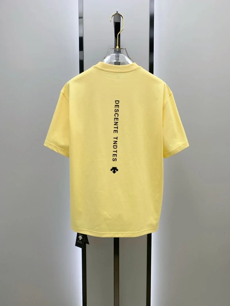 Fashionable Descente T-Shirts 163028