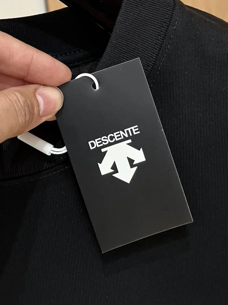 Bright Descente T-Shirts 162977