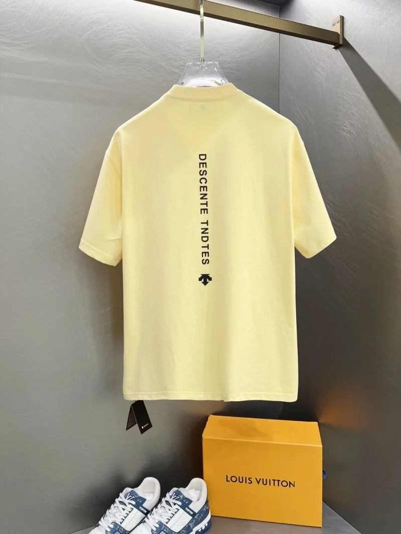 Descente T-Shirts UrbanChic 163024