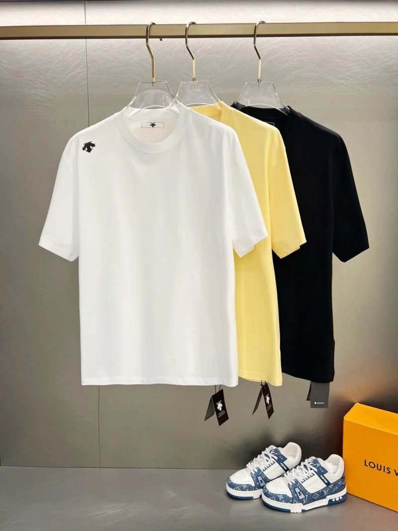 Descente T-Shirts Classic 162976