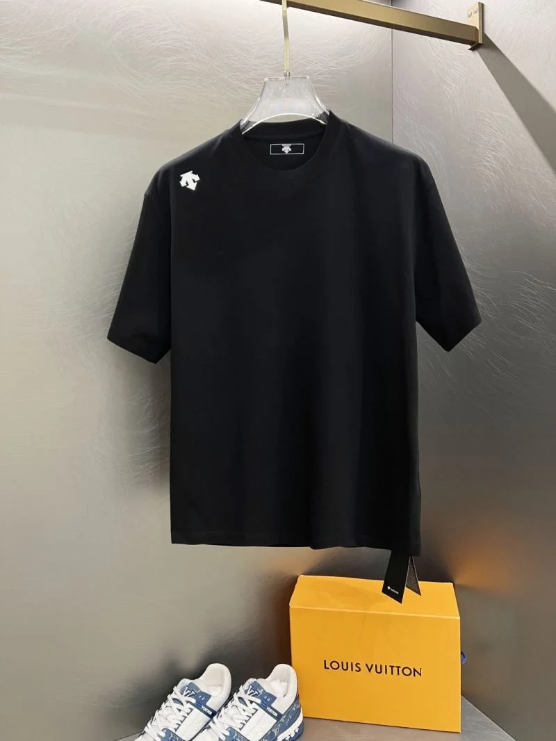 Descente T-Shirts UrbanChic 162975