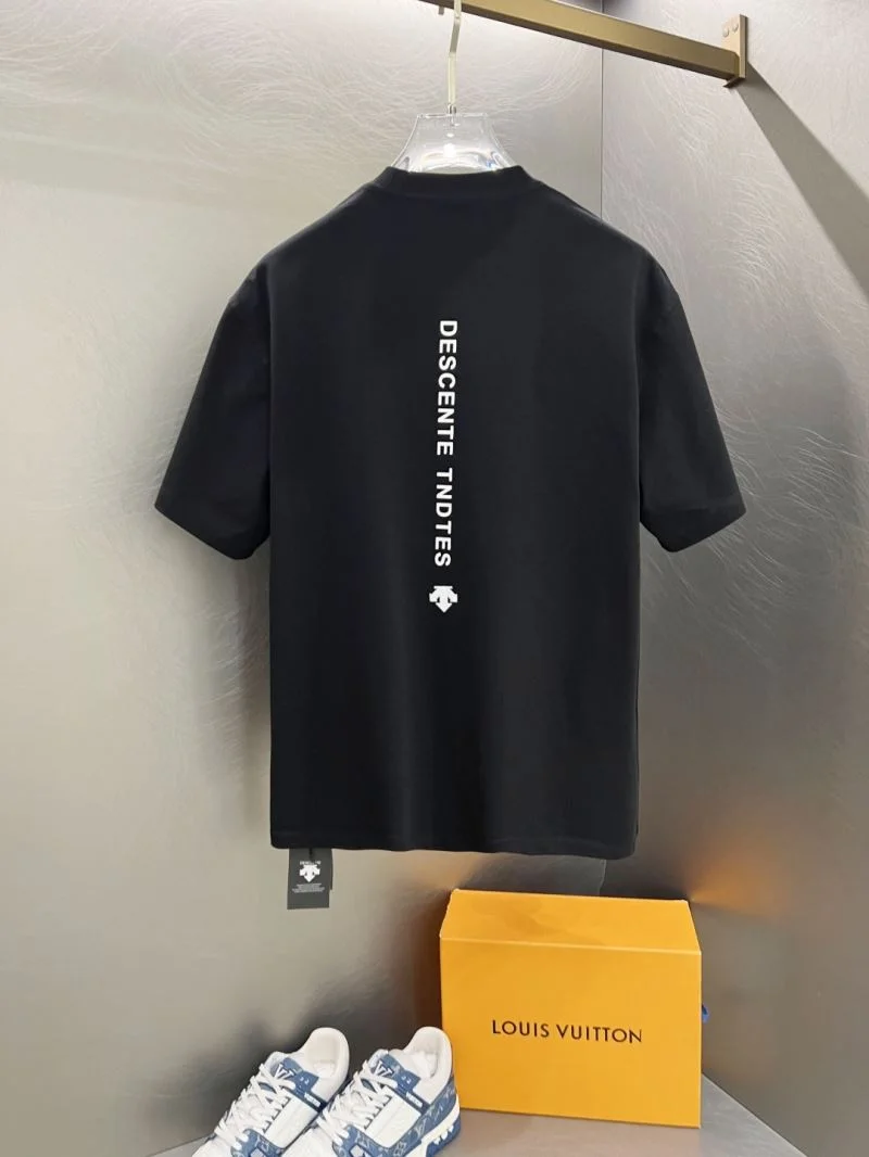 Descente T-Shirts UrbanChic 162975