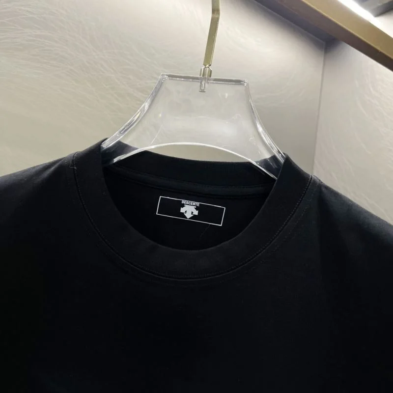 Descente T-Shirts UrbanChic 162975