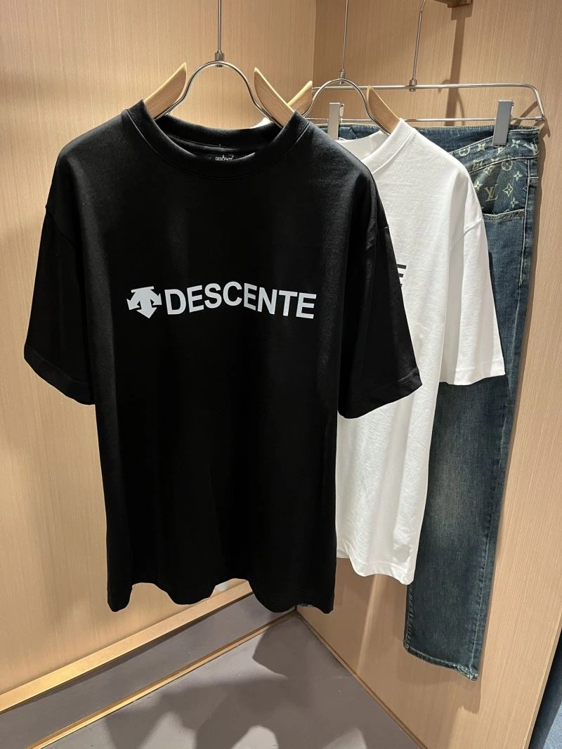 Descente T-Shirts Trendy 161856