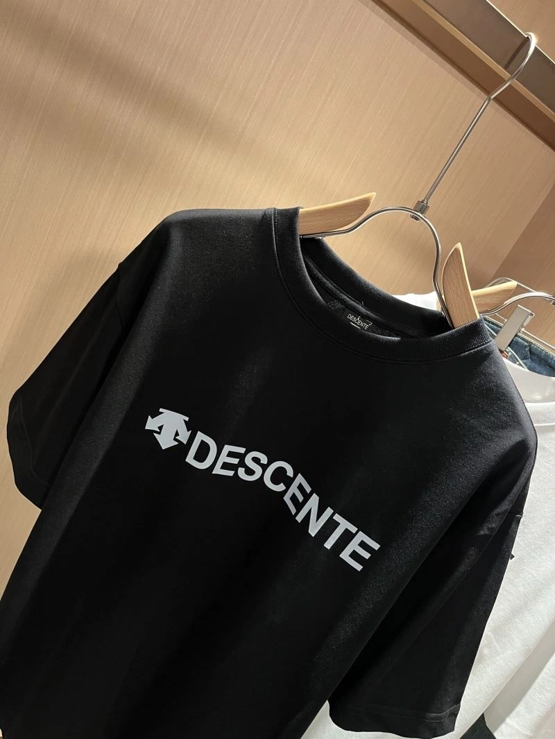 Descente T-Shirts Trendy 161856
