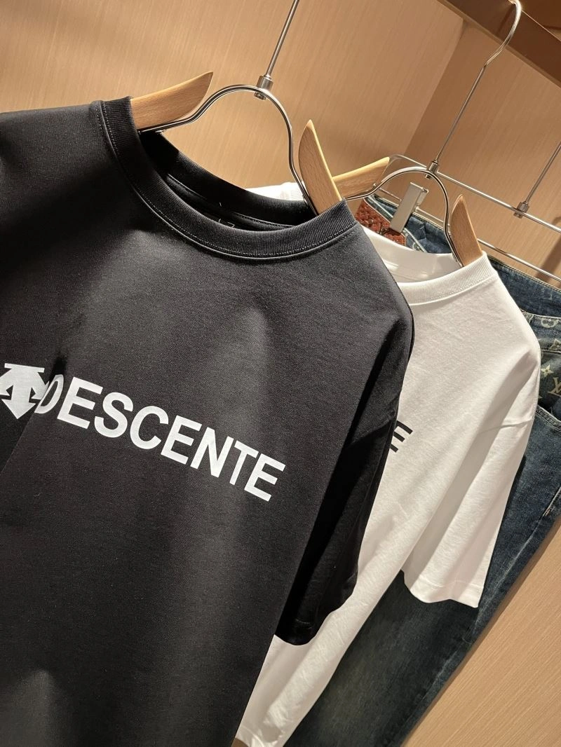 Descente T-Shirts Trendy 161856